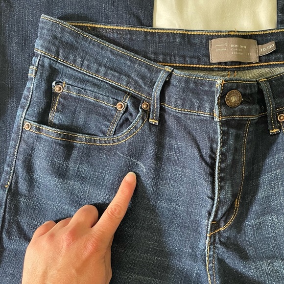 Levi’s Demi Curve Classic Straight Leg 10/30 - Picture 6 of 6
